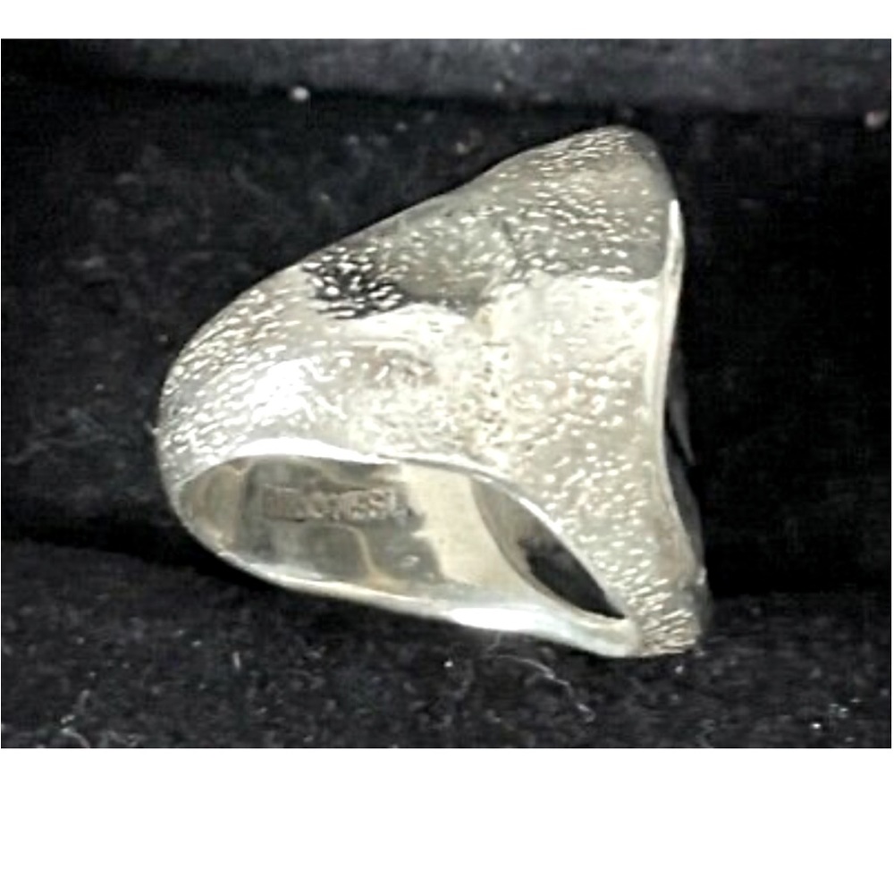 Silpada Ring - Picture 5 of 5